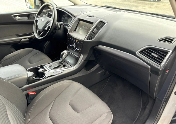Ford S-Max cena 49900 przebieg: 235000, rok produkcji 2015 z Szczecin małe 781